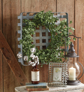 Tobacco Basket Wreath Holder