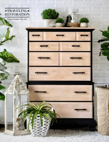 “Eye Catching” Chest of Drawers